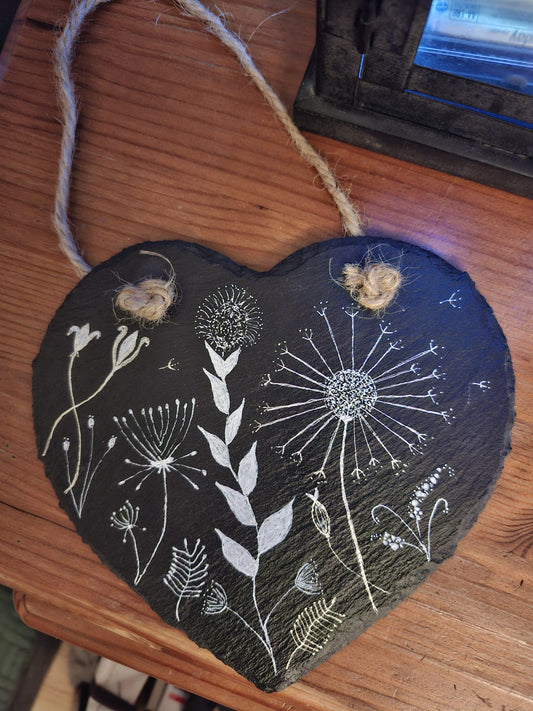 White, Silver & Gold Wildflowers